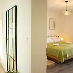 Mediteranska Oaza Apartment *