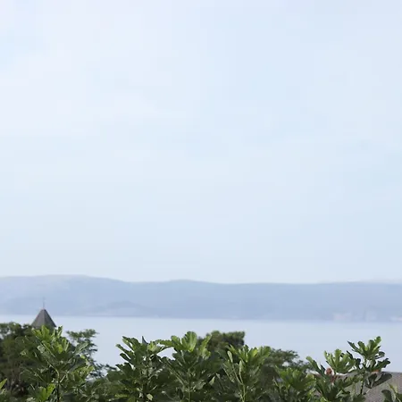 شقة Mediteranska Oaza