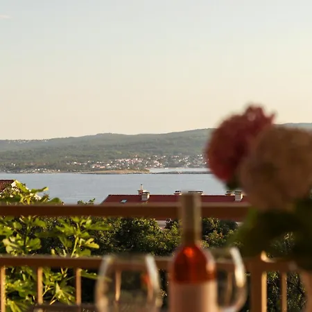 Mediteranska Oaza شقة