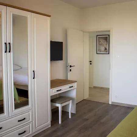 Mediteranska Oaza * Crikvenica