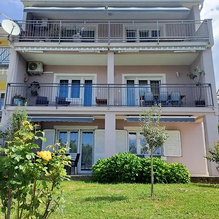 Mediteranska Oaza * تْسْغيكفانِتْسا